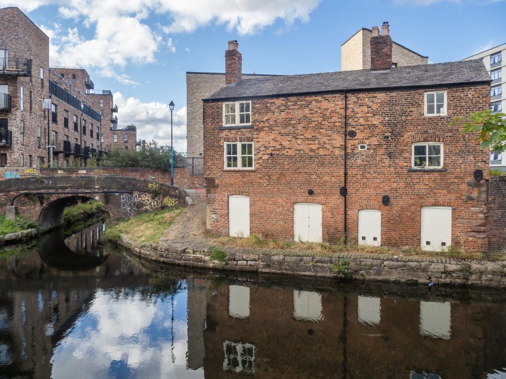 A Manchester Canal - 2026