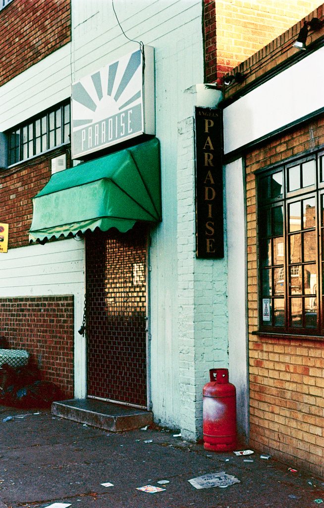 Arrival, Business, Alfredo's and Paradise - 1992